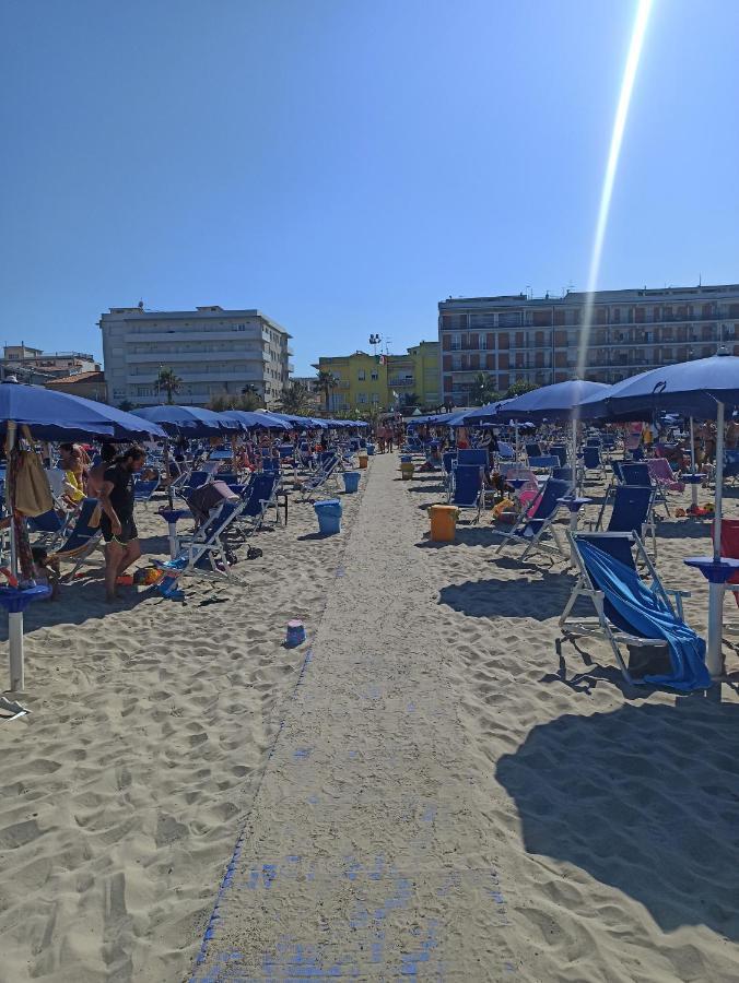 Colleoni 19 Bangkok, Appartamento Superior Civitanova Marche Kültér fotó